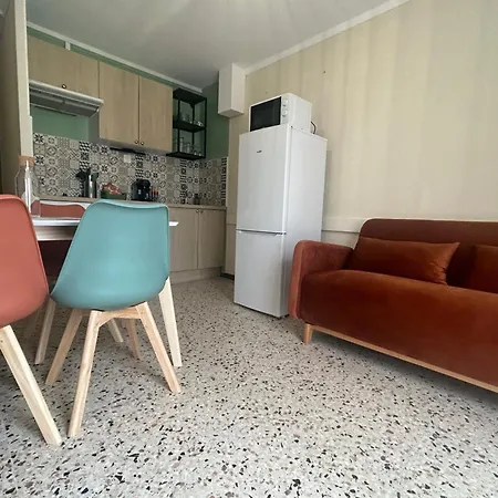 2 With Your Feet In The Water Apartmán