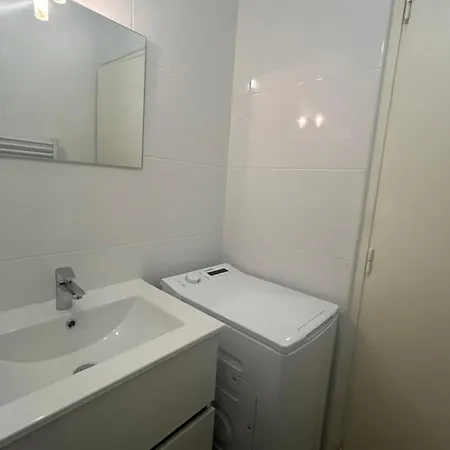 2 With Your Feet In The Water Apartmán